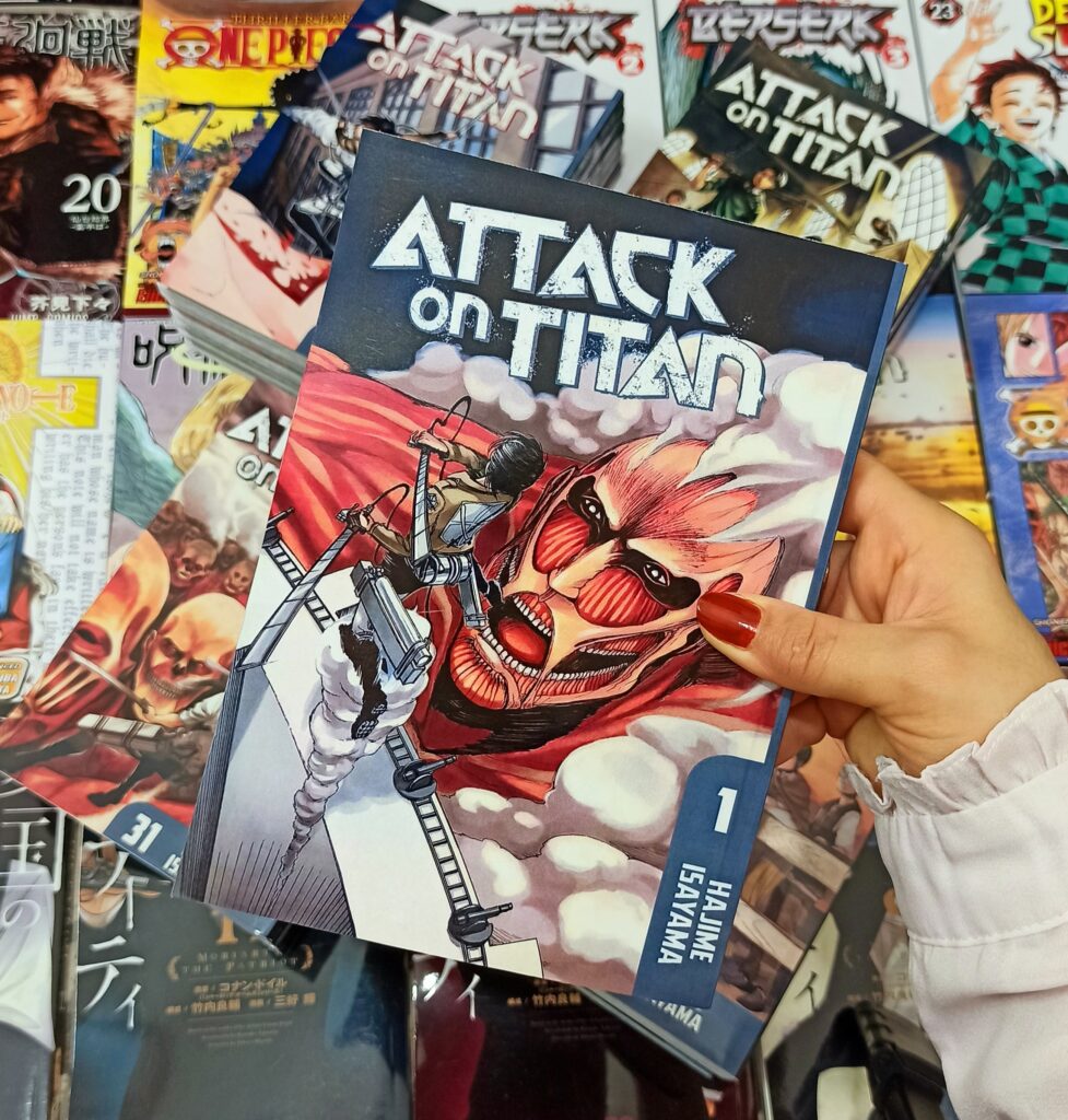 مانگا انگلیسی اتک تایتان Attack on Titan