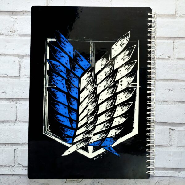 دفتر طرح بال های آزادی اتک تایتان