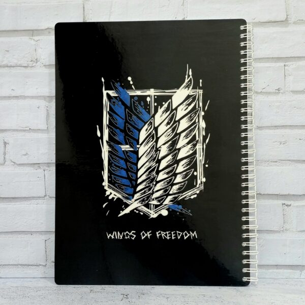 دفتر طرح بال های آزادی اتک تایتان