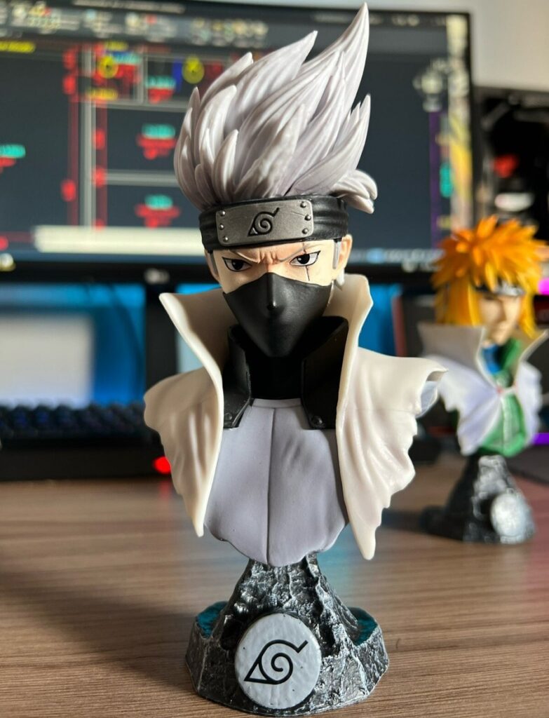 فیگور نیم تنه کاکاشی ناروتو