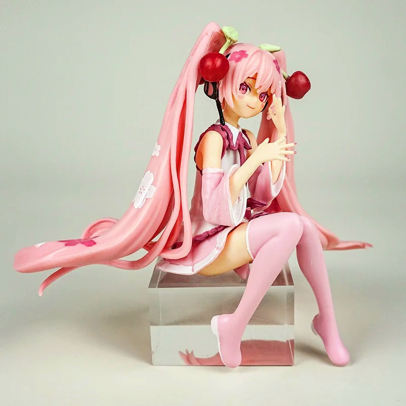 فیگور نشسته ساکورا هاتسونه میکو