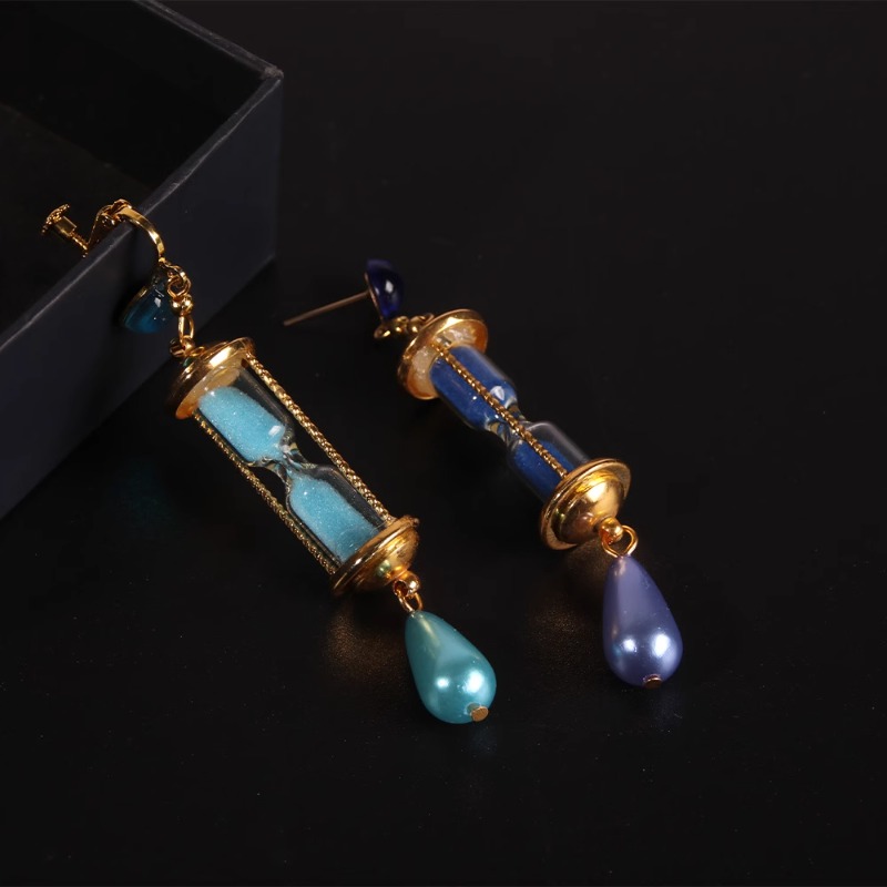 گوشواره وانیتاس